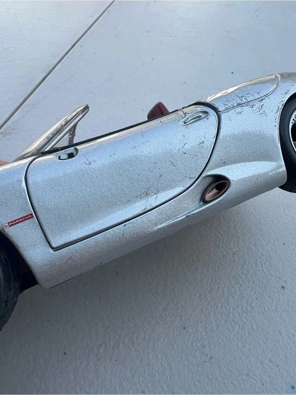 Maisto 1:18 Porsche Boxster Concept Silver Diecast Car Missing Side Mirrors